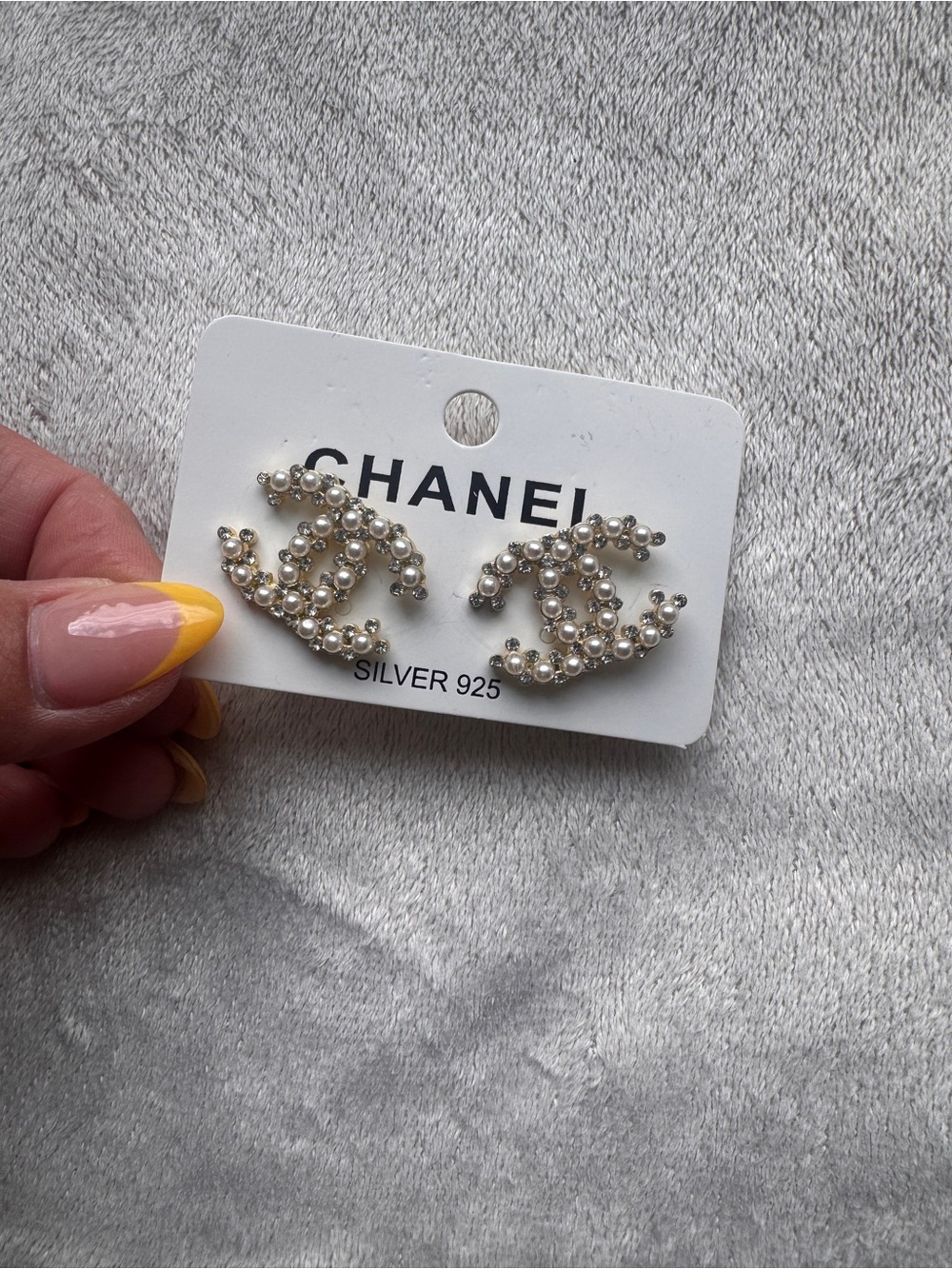 CHANEL Cream Pearl CC Logo Stud Earrings in Silver-Tone
